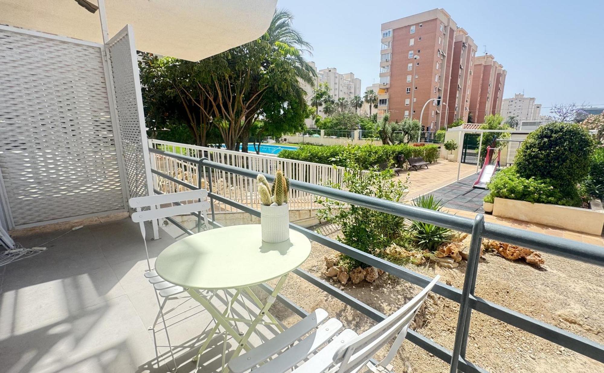Estudio Con Piscina Alicante Eksteriør bilde