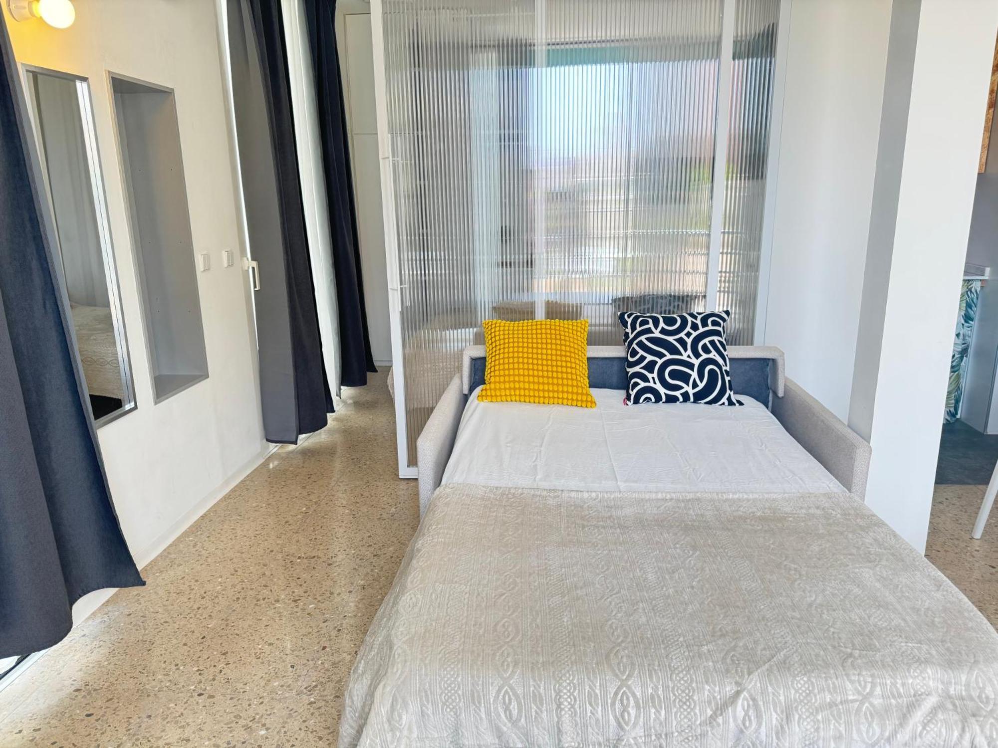 Estudio Con Piscina Alicante Eksteriør bilde
